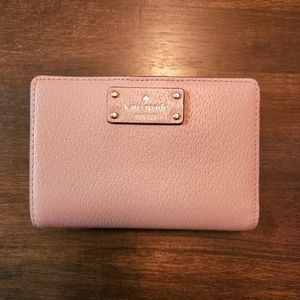 Pink Kate Spade wallet. New without tags.